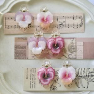 Pansy Hair Clip